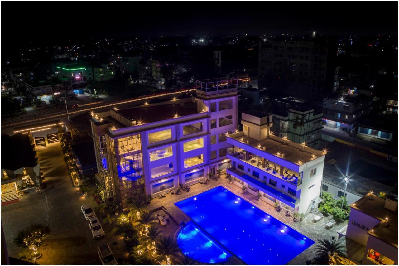 Hotel The Kingsbury Birtamode Exterior photo
